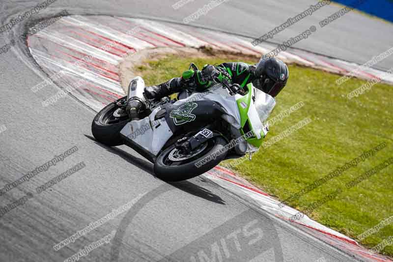 donington no limits trackday;donington park photographs;donington trackday photographs;no limits trackdays;peter wileman photography;trackday digital images;trackday photos